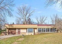 Pre-foreclosure in  123RD PL Perry, IA 50220