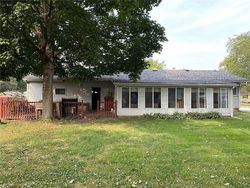 Pre-foreclosure Listing in S 10TH AVE WINTERSET, IA 50273