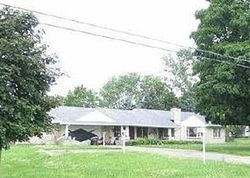 Pre-foreclosure in  N MERIDIAN RD Rockford, IL 61101