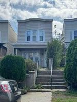 Pre-foreclosure in  W END AVE Pottsville, PA 17901