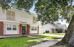 Pre-foreclosure in  HUNTLEE DR New Orleans, LA 70131