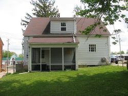 Pre-foreclosure in  LEXINGTON AVE Mansfield, OH 44907