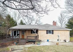 Pre-foreclosure in  JACOBS DR Mount Vernon, OH 43050