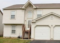 Pre-foreclosure in  ONSLOW DR Columbus, OH 43204