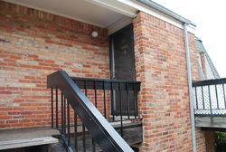 Pre-foreclosure in  LAFAYETTE DR APT B Columbus, OH 43220