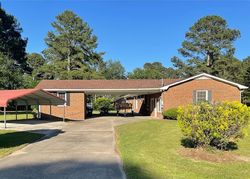 Pre-foreclosure Listing in FORREST RD WARSAW, NC 28398
