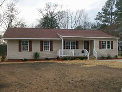 Pre-foreclosure in  E SHERWOOD DR Havelock, NC 28532