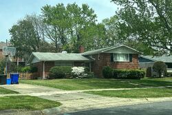 Pre-foreclosure in  LILLIAN DR Silver Spring, MD 20902