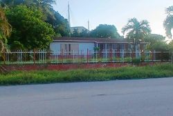  Nw 204th St, Opa Locka FL