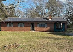 Pre-foreclosure in  PEGGY DR Salisbury, MD 21804