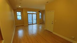 Pre-foreclosure in  N HUDSON AVE  Chicago, IL 60610
