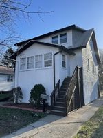 Pre-foreclosure in  WINCHESTER AVE Hazel Crest, IL 60429