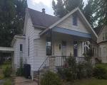 Pre-foreclosure in  W PEARL ST Staunton, IL 62088