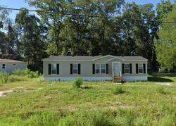 Pre-foreclosure in  NW 8TH LN Ocala, FL 34482