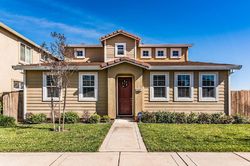 Pre-foreclosure in  SARDINIA ISLAND WAY Sacramento, CA 95834