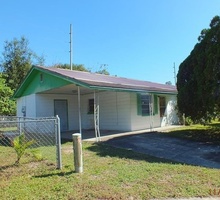Pre-foreclosure in  OAKVIEW CIR Dade City, FL 33523