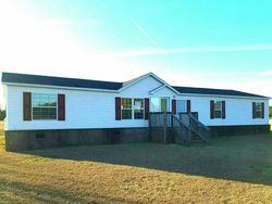 Pre-foreclosure in  CALE YARBOROUGH HWY Timmonsville, SC 29161