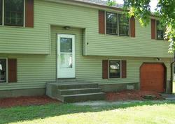 Pre-foreclosure in  HAYDEN STATION RD Windsor, CT 06095