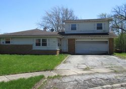 Pre-foreclosure in  OAK CT Hazel Crest, IL 60429