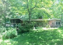 Pre-foreclosure Listing in MOUNTAIN RD WILTON, CT 06897