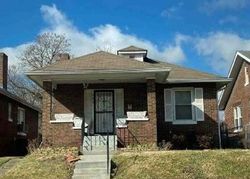 Pre-foreclosure in  S 31ST ST Louisville, KY 40211