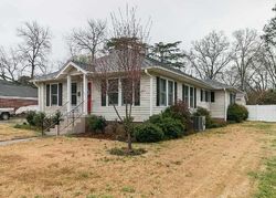 Pre-foreclosure in  W MAPLE ST Clinton, SC 29325