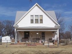 Pre-foreclosure in  W ILLINOIS AVE Chickasha, OK 73018