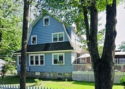 Pre-foreclosure in  DROME AVE Stratford, CT 06615