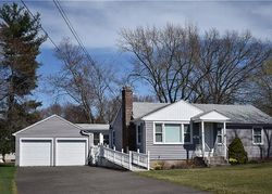 Pre-foreclosure in  CLAYTON DR Wethersfield, CT 06109