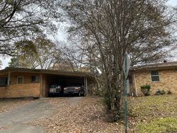 Pre-foreclosure in  BERKSHIRE DR Little Rock, AR 72204