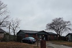 Pre-foreclosure in  ANGELA CIR Barling, AR 72923