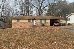 Pre-foreclosure in  W WAKEFIELD DR Little Rock, AR 72209