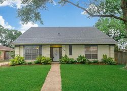 Pre-foreclosure in  PARK KNOLL LN Katy, TX 77450