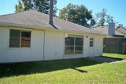 Pre-foreclosure in  LILES LN Humble, TX 77396