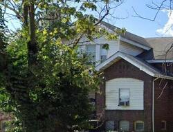 Pre-foreclosure in  WINSTANLEY AVE East Saint Louis, IL 62205