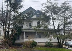 Pre-foreclosure Listing in 7TH AVE CARBONDALE, PA 18407