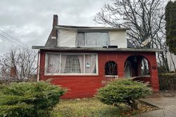 Pre-foreclosure in  WASHINGTON ST Aliquippa, PA 15001