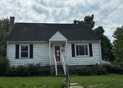 Pre-foreclosure in  LEISURE AVE Johnstown, PA 15904