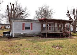 Pre-foreclosure in  EDGEWOOD ST Lafayette, TN 37083