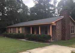 Pre-foreclosure in  ELMWOOD DR Hartsville, SC 29550