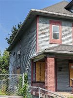 Pre-foreclosure in  N CAPITOL AVE Indianapolis, IN 46208