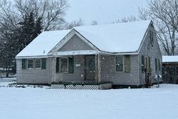 Pre-foreclosure Listing in N CONGRESS ST RUSHVILLE, IL 62681