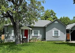 Pre-foreclosure in  W SOUTH ST Whitesboro, TX 76273