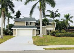 Pre-foreclosure in  BOBCAT DR Fort Myers, FL 33908