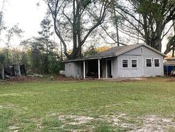 Pre-foreclosure in  108TH TRL Live Oak, FL 32060