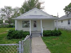 Pre-foreclosure in  FOLTZ ST Indianapolis, IN 46241