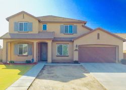 Pre-foreclosure in  SHIMMER BROOK DR Bakersfield, CA 93313