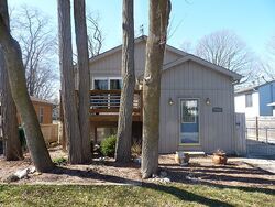 Pre-foreclosure in  E PARK LN Lake Villa, IL 60046