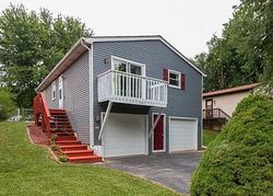 Pre-foreclosure in  S LINCOLN ST Mchenry, IL 60051