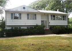 Pre-foreclosure in  WHALEPOND RD Eatontown, NJ 07724